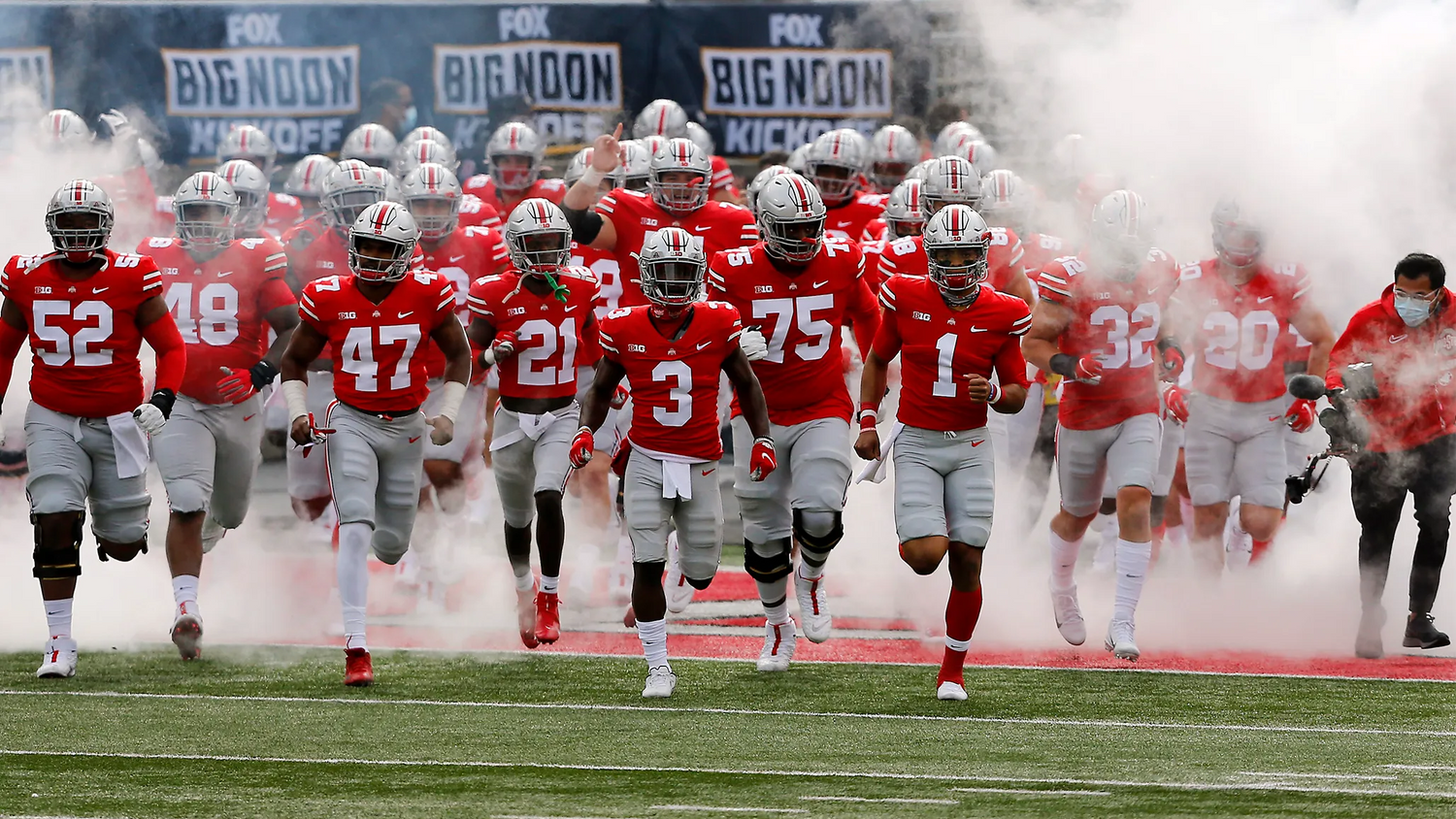 college football season decor guide