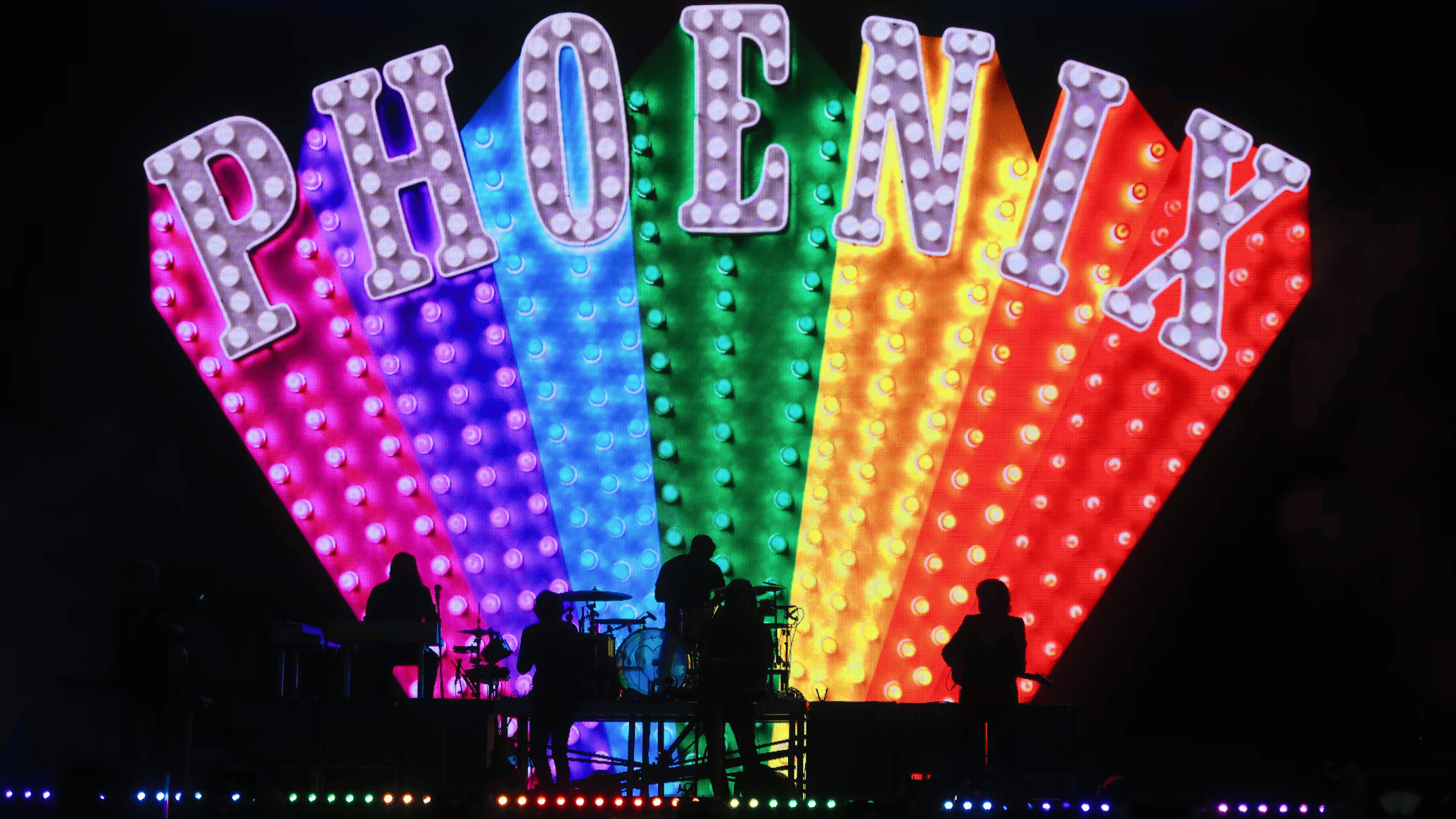 Neon Stage Magic: Pro Tips to Electrify Concerts with Dazzling Light Designs