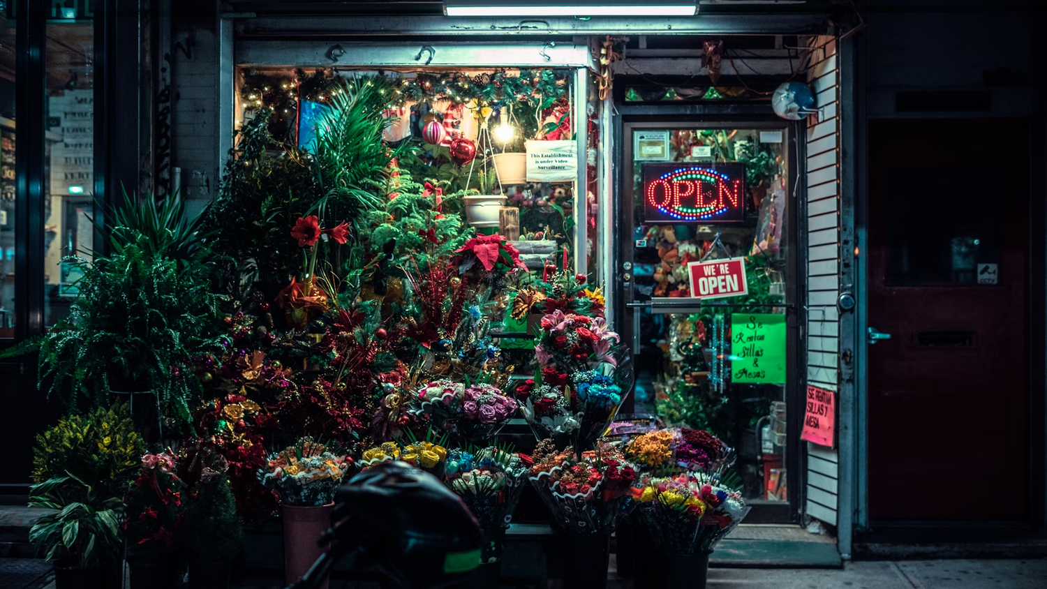storefront signs for business