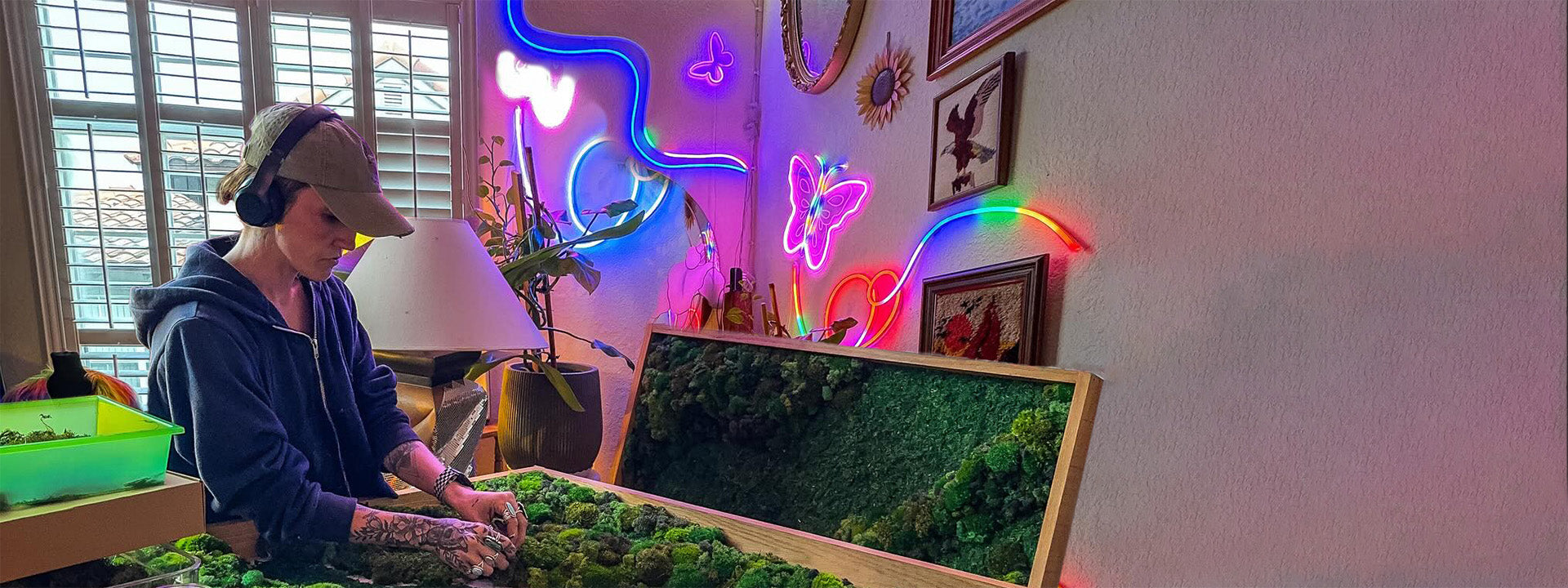 Butterfly_Neon_Sign_For_Wall_Decor