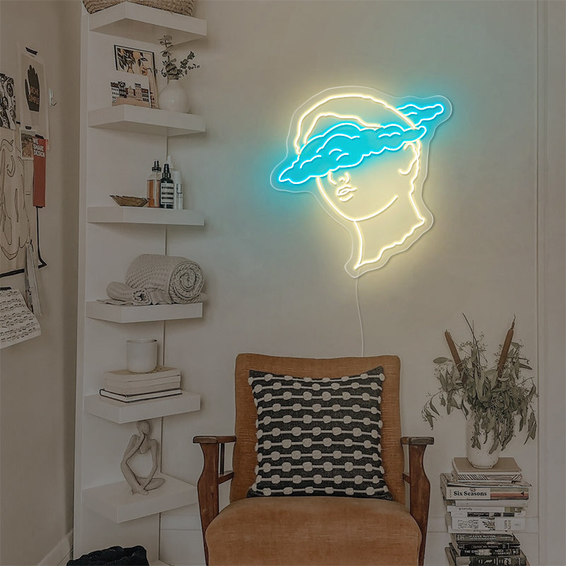 Clouded Bust Art Light In Blue For Home