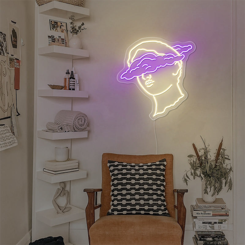 Clouded Bust Art Light In Purple For Home