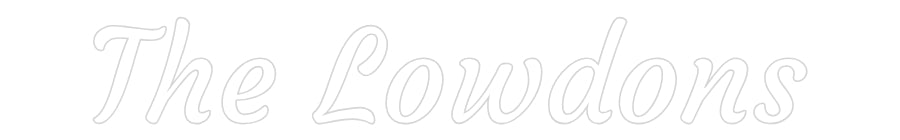 NAVRŽENÉ NA MÍRU: The Lowdons