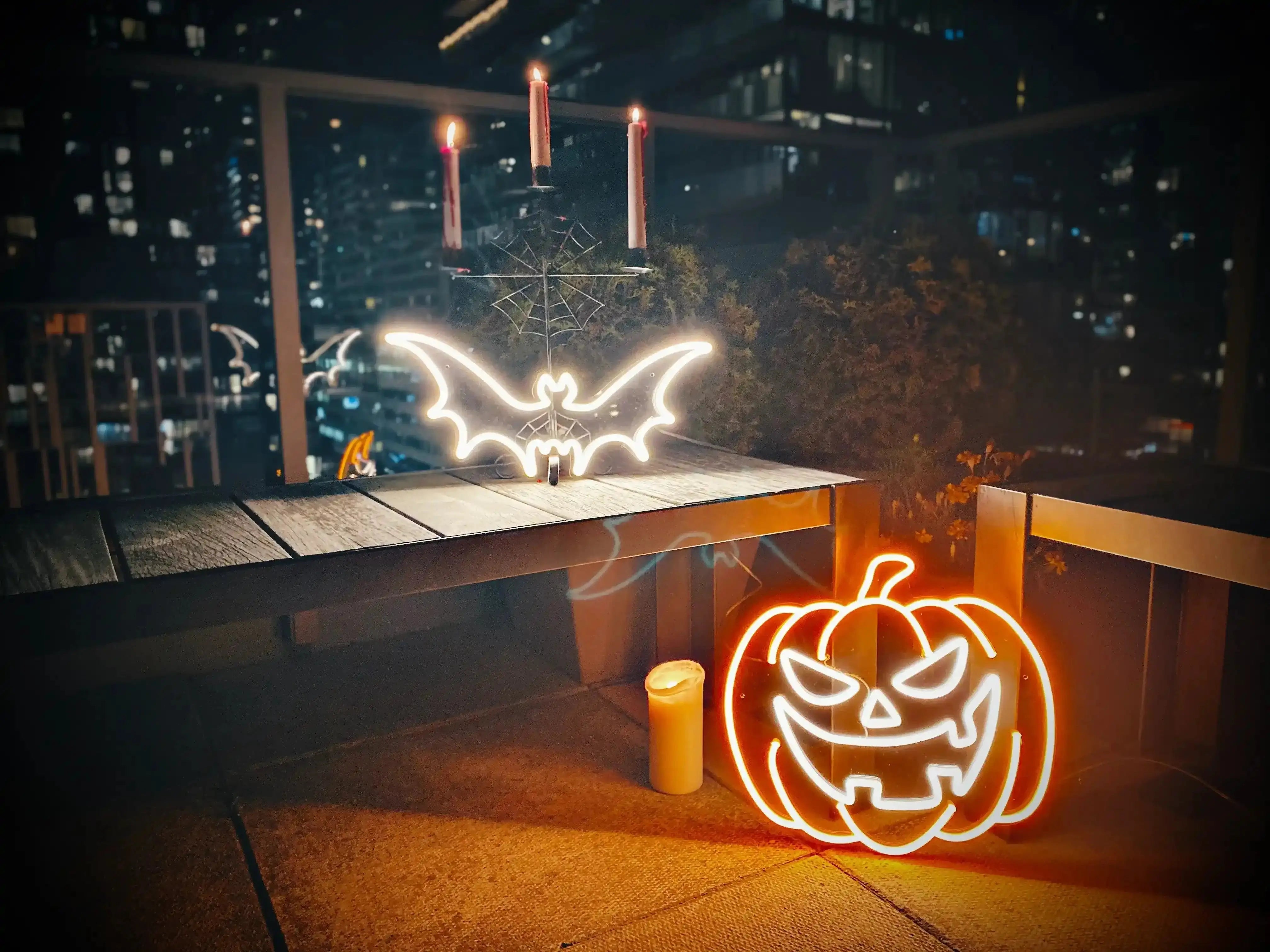 Neon vs. Traditional Halloween Lighting: Which is Better for Your Home?