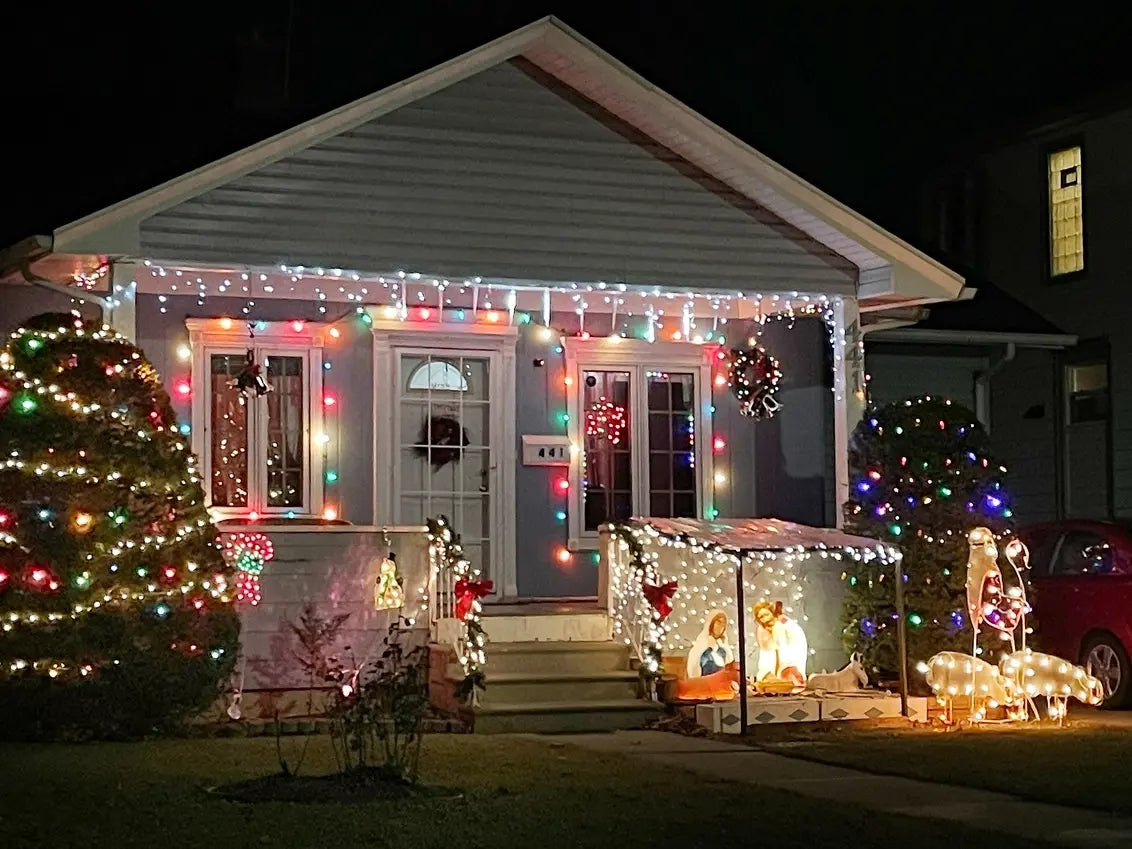 Cyber Monday Exclusive: Post-Thanksgiving Home Beautification with Neon Signs