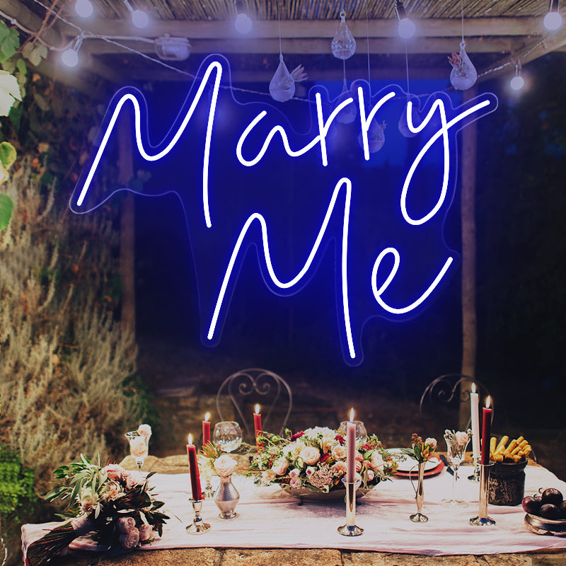 Enseigne au néon Marry Me pour mariage